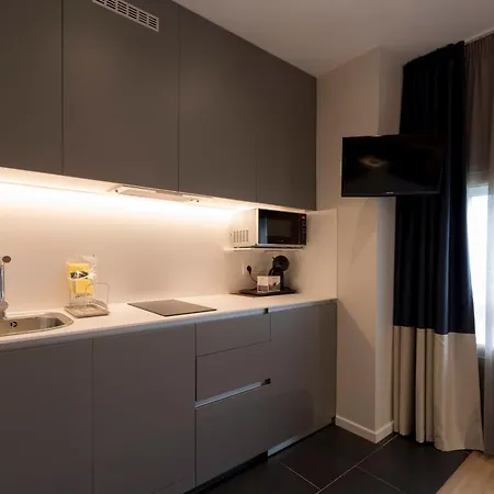 Avenida Lofts *